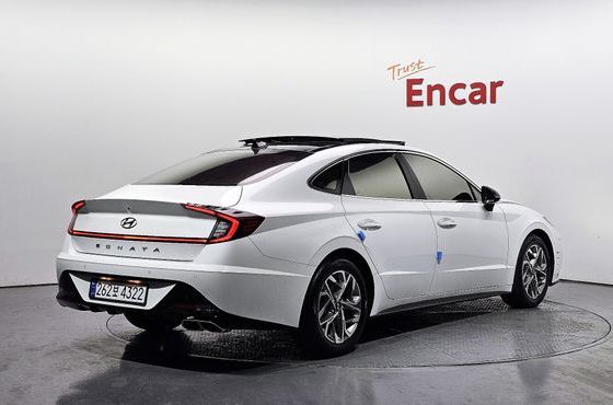 Hyundai Sonata 1.6 Turbo Premium Family — пробег 70 909 км — фото 2 из 5