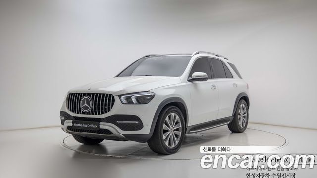 Mercedes-Benz GLE-Class GLE300d 4MATIC — пробег 57 255 км — фото 1 из 5
