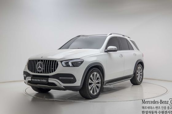 Mercedes-Benz GLE-Class GLE300d 4MATIC — пробег 57 255 км — фото 1 из 5