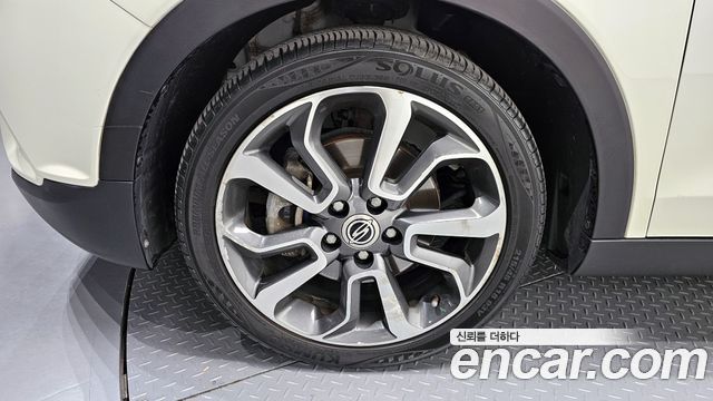 Ssangyong TIBOLI из Кореи Encar