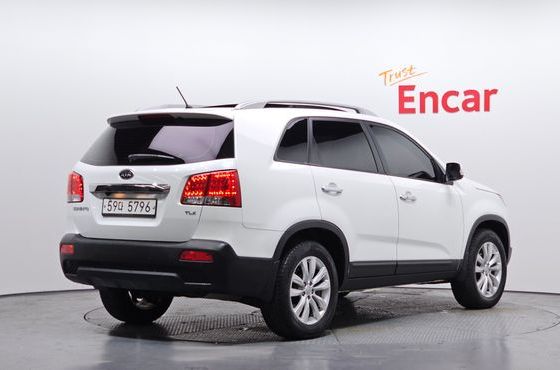 Kia Sorento Diesel 2.0 2WD TLX High-Deluxe — пробег 159 858 км — фото 2 из 5
