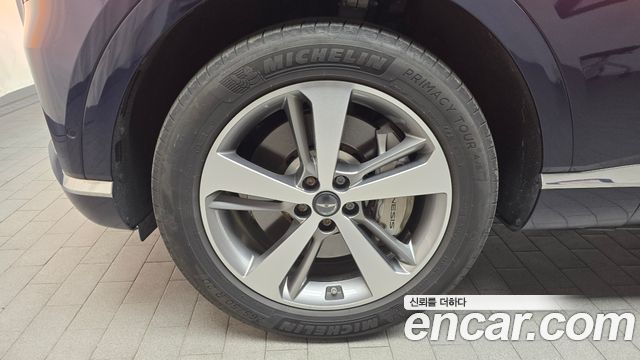 Genesis GV80 из Кореи Encar