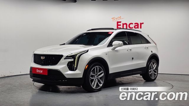 Cadillac XT4 2.0 Sport AWD — пробег 40 948 км — фото 1 из 5