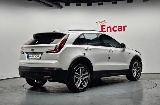 Cadillac XT4 2.0 Sport AWD — пробег 40 948 км — фото 2 из 5