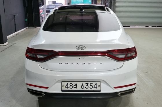 Hyundai Grandeur 2.2 Diesel Premium Special — пробег 114 046 км — фото 4 из 5