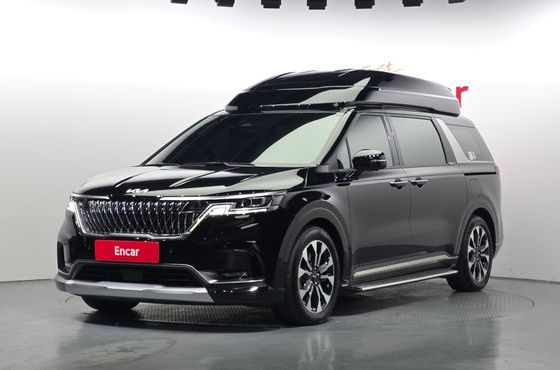 Kia Carnival 9-Seater Hi-Limousine Signature — пробег 93 997 км — фото 1 из 5