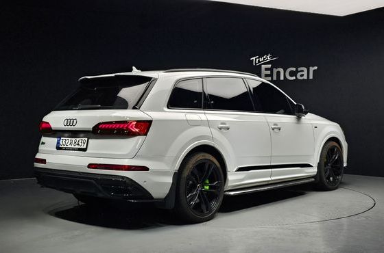 Audi Q7 50 TDI Quattro Premium — пробег 27 072 км — фото 2 из 5
