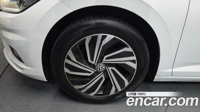 Volkswagen Jetta из Кореи Encar