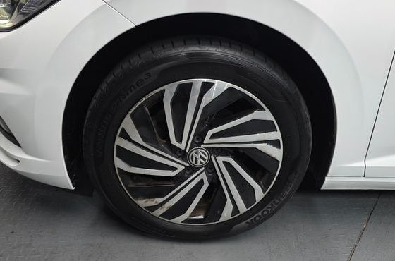 Volkswagen Jetta 1.4 TSI Prestige — пробег 125 357 км — фото 5 из 5