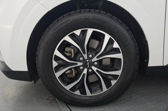 Kia Carnival 9-Seater Prestige — пробег 58 729 км — фото 5 из 5