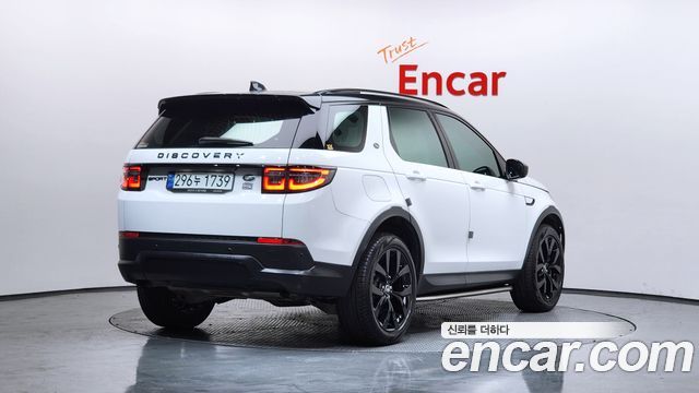 Land Rover Discovery Sport P250 SE — пробег 20 277 км — фото 2 из 5
