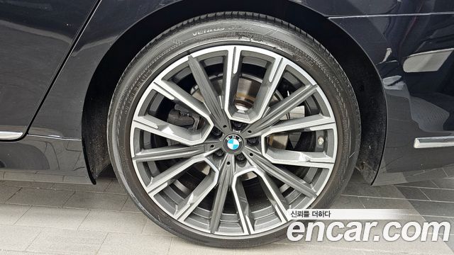 BMW 7-Series из Кореи Encar