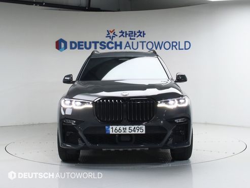 BMW X7 xDrive 40i M Sport Online Exclusive Edition 6 Seater — пробег 23 616 км — фото 3 из 5