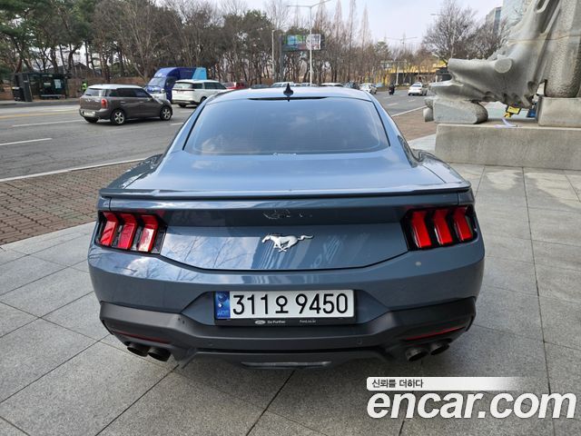 Ford Mustang 2.3 EcoBoost Premium Coupe — пробег 23 000 км — фото 4 из 5