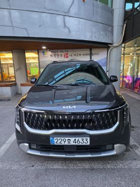 Kia Carnival 9-Seater Prestige — пробег 22 200 км — фото 1 из 5