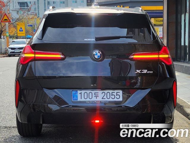 BMW X3 xDrive 20 M Sport — пробег 2 980 км — фото 4 из 5