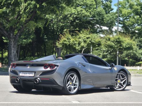 Ferrari F8 3.9 V8 — пробег 5 000 км — фото 5 из 5