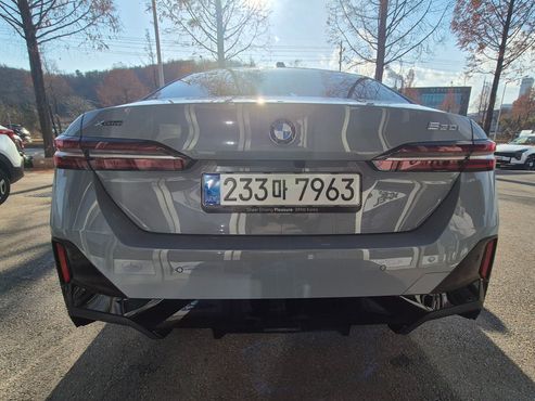 BMW 5-Series 530i xDrive M Sport — пробег 764 км — фото 5 из 5