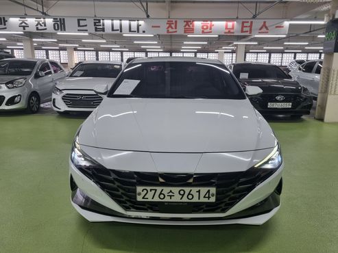 Hyundai AVANTE 1.6 Inspiration — пробег 56 000 км — фото 1 из 5