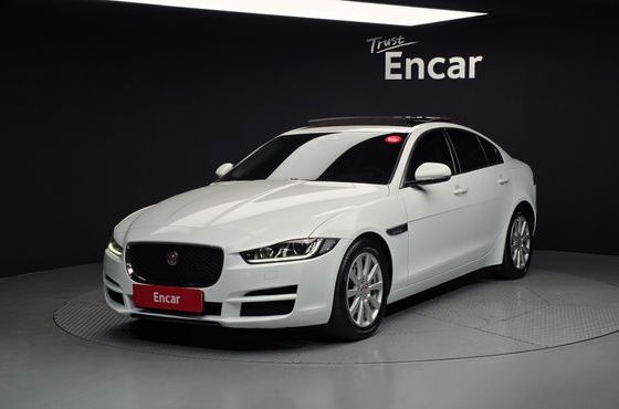 Jaguar XE 20d Prestige — пробег 81 523 км — фото 1 из 5
