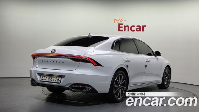 Hyundai Grandeur из Кореи Encar