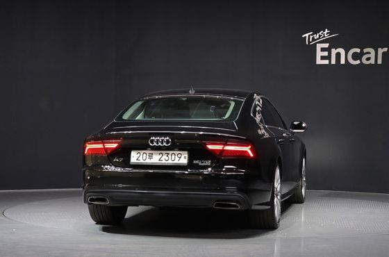 Audi A7 50 TDI Quattro Premium 4G — пробег 139 190 км — фото 4 из 5