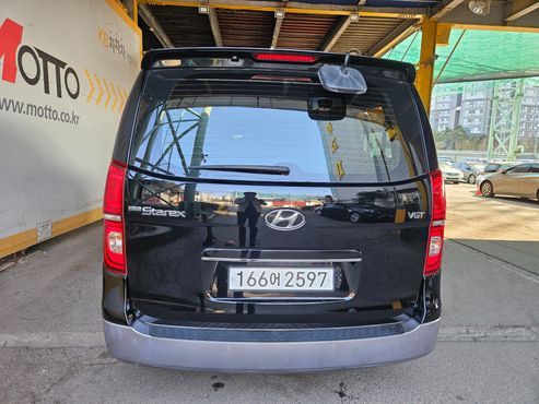 Hyundai Starex Urban 9-Seater Exclusive — пробег 111 507 км — фото 5 из 5