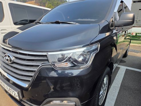 Hyundai Starex Van 3-Seater Smart — пробег 138 000 км — фото 3 из 5