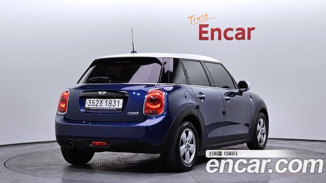 Mini Cooper из Кореи Encar