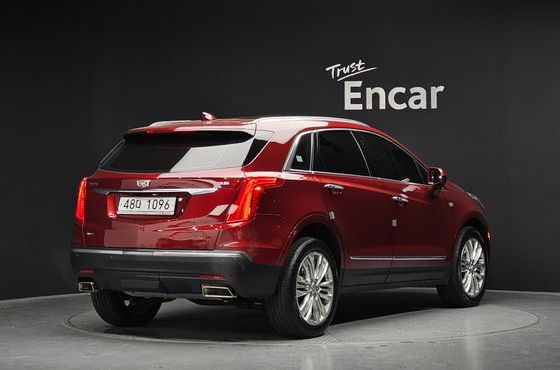 Cadillac XT5 3.6 Premium Plus AWD — пробег 77 667 км — фото 2 из 5