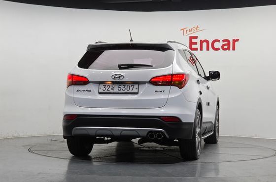 Hyundai Santafe Diesel(e-VGT) 2.0 2WD Premium — пробег 113 879 км — фото 4 из 5
