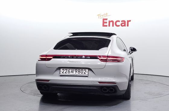 Porsche Panamera 2.9 AWD E-Hybrid — пробег 61 624 км — фото 4 из 5