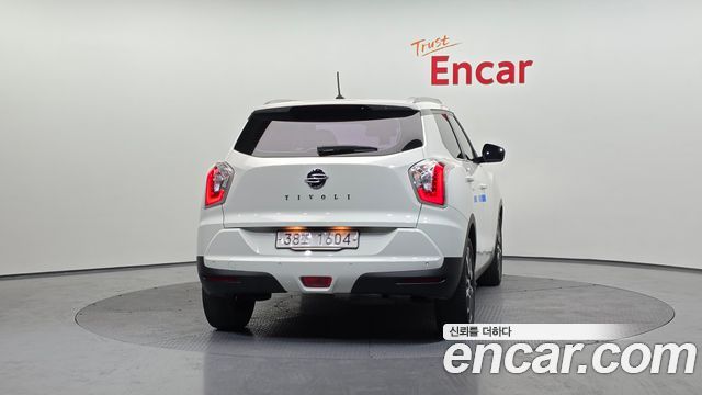 Ssangyong TIBOLI из Кореи Encar