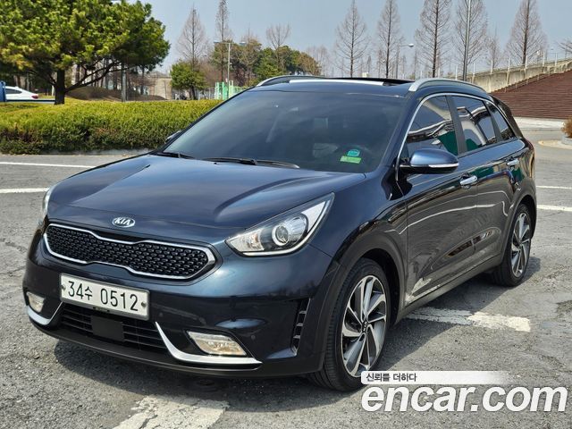 Kia Niro Noblesse — пробег 141 907 км — фото 1 из 5