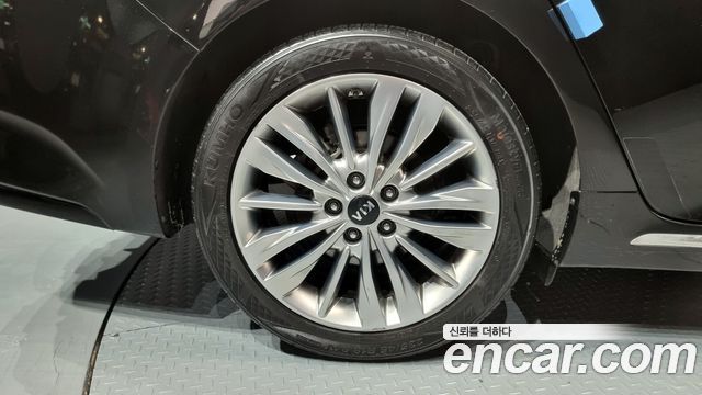 Kia K5 из Кореи Encar