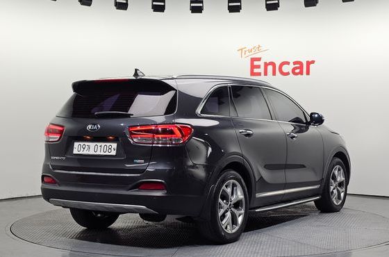 Kia Sorento Diesel 2.0 2WD Prestige — пробег 92 641 км — фото 2 из 5