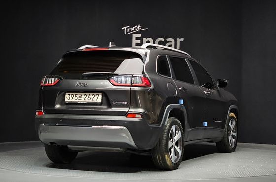 Jeep Cherokee 2.4 Limited 2WD — пробег 55 116 км — фото 2 из 5