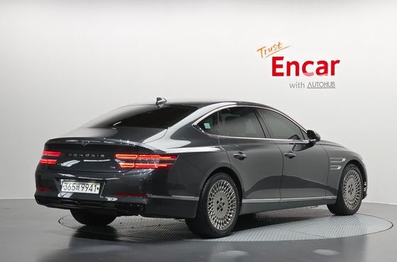 Genesis G80 Diesel 2.2 AWD — пробег 273 450 км — фото 2 из 5