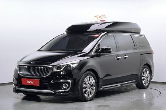 Kia Carnival 9-seater Hi-Limousine Prestige — пробег 175 198 км — фото 1 из 5