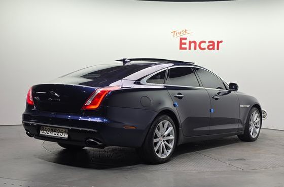 Jaguar XJ 3.0D Premium Luxury LWB X351 — пробег 101 635 км — фото 2 из 5