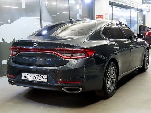 Hyundai Grandeur 2.4 Premium — пробег 200 919 км — фото 4 из 5