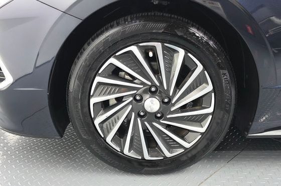 Hyundai Sonata Premium Family — пробег 51 171 км — фото 5 из 5