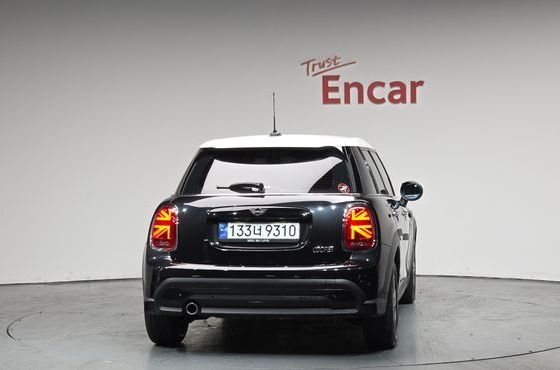 Mini Cooper 5Door Classic Third Generation — пробег 15 715 км — фото 4 из 5