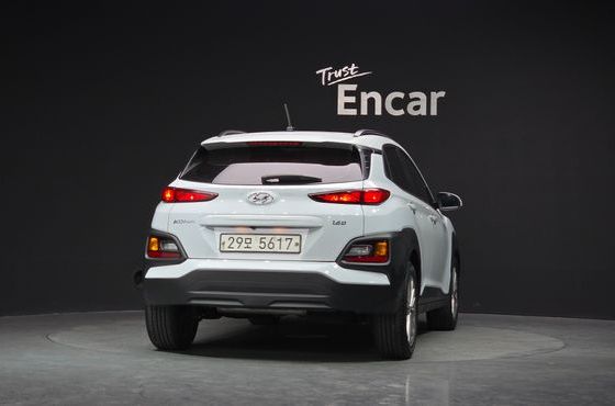 Hyundai Kona Diesel 1.6 2WD Modern Pop — пробег 134 813 км — фото 4 из 5