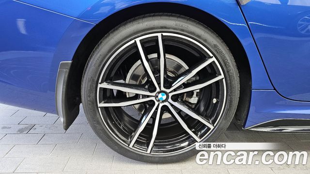BMW 3-Series из Кореи Encar