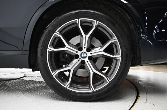 BMW X5 xDrive 40i M Sport — пробег 50 143 км — фото 5 из 5