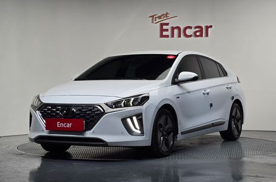 Hyundai Ioniq 1.6 HEV Q — пробег 212 750 км — фото 1 из 5