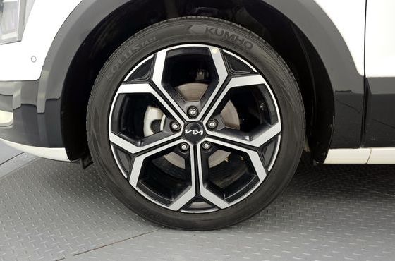 Kia Niro Signature — пробег 122 546 км — фото 5 из 5