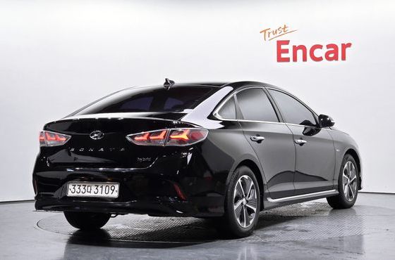 Hyundai Sonata Premium Special — пробег 138 837 км — фото 2 из 5