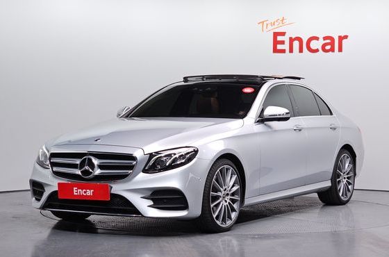 Mercedes-Benz E-Class E300 4MATIC AMG Line — пробег 69 087 км — фото 1 из 5